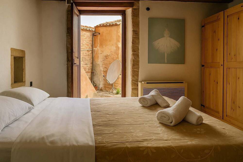 Menexes Suites Fiorelli Suite with Garden View in Monemvasia, Peloponnes