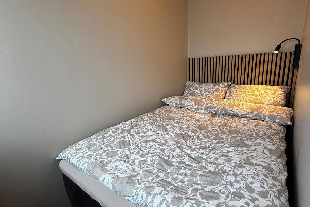 Hel leilighet, Pen og moderne leilighet midt i Haugesund sentrum in Haugesund 