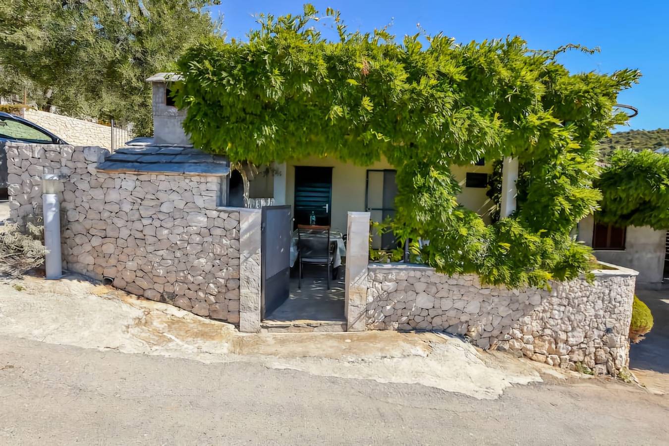 Three bedroom house with terrace and sea view Kanica, Rogoznica K-24746 in Kanica, Razanj