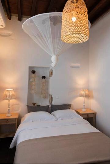 Gîte pour 2 personnes, avec jardin dans Apollonia