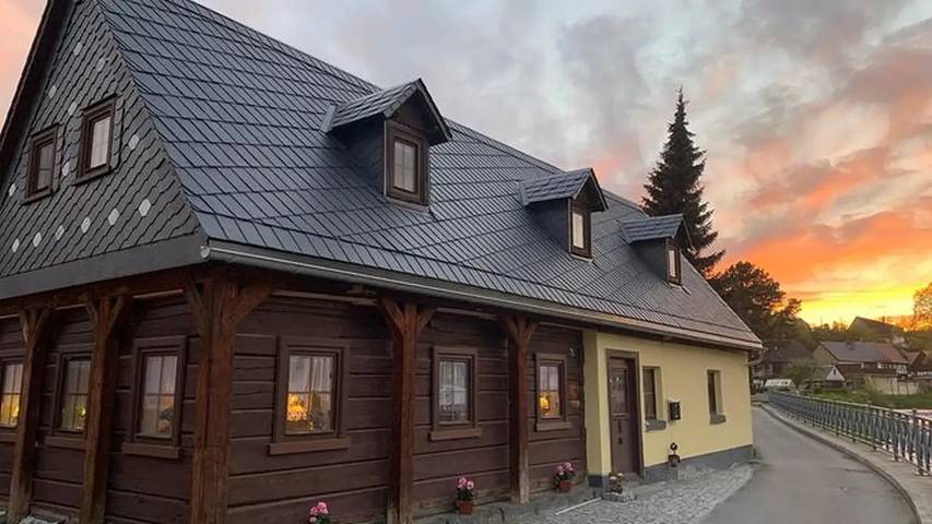 Ferienhaus für 5 Personen, mit Sauna und Whirlpool sowie Terrasse, mit Haustier in Großschönau - 2