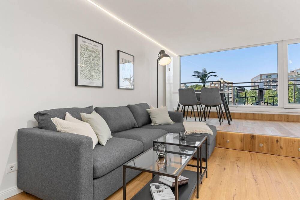 Appartement entier, Exklusive Wohnung mit Weserblick und Tiefgarage in Mitte Bremen, Brême