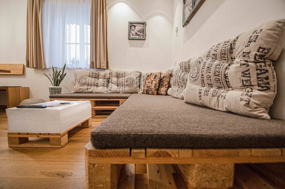 Ganze Wohnung, Apartment Grödenblick in Barbian, Sarntaler Alpen