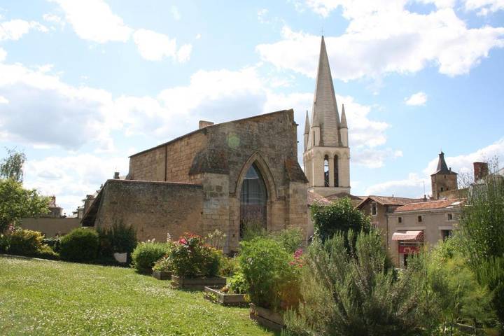 Gîte pour 4 personnes, avec balcon et vue à Airvault - 4