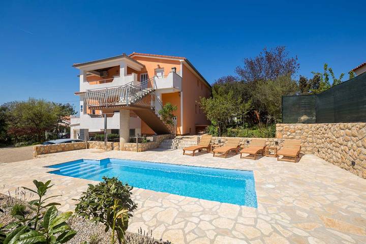 Ferienwohnung für 3 Personen, mit Balkon und Balkon/Terrasse sowie Terrasse in Pinezici - 2