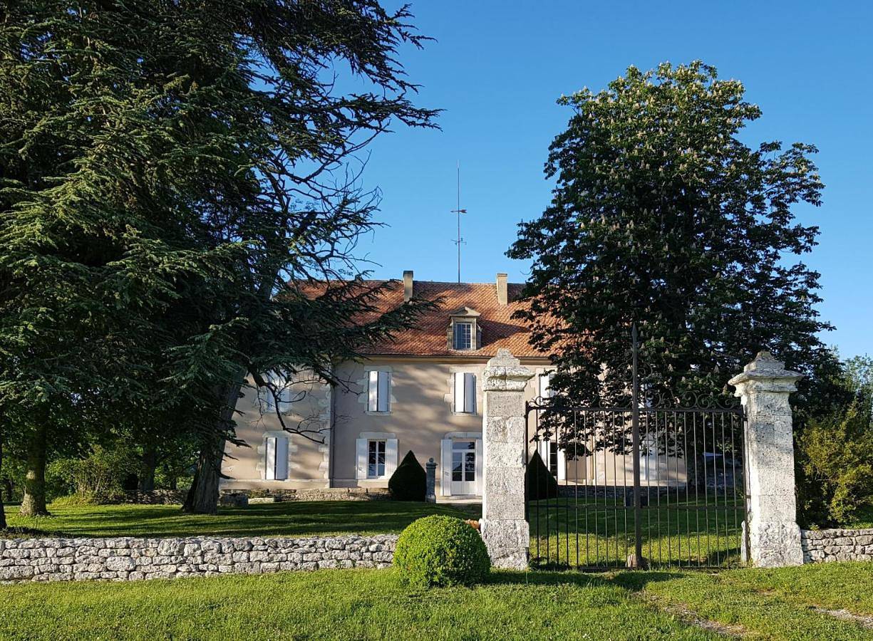 Three-Bedroom Home in Monestier, Périgord Pourpre