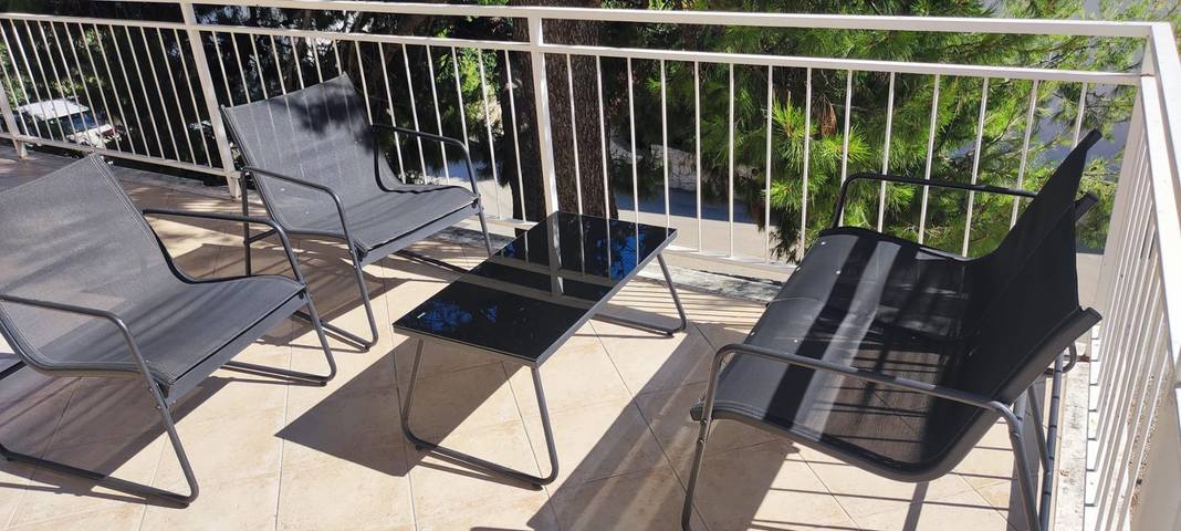 Ferienwohnung für 3 Personen, mit Balkon/Terrasse in Primosten