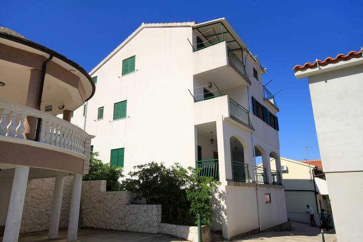 Ferienwohnung für 3 Personen, mit Balkon/Terrasse, mit Haustier in Primosten - 4