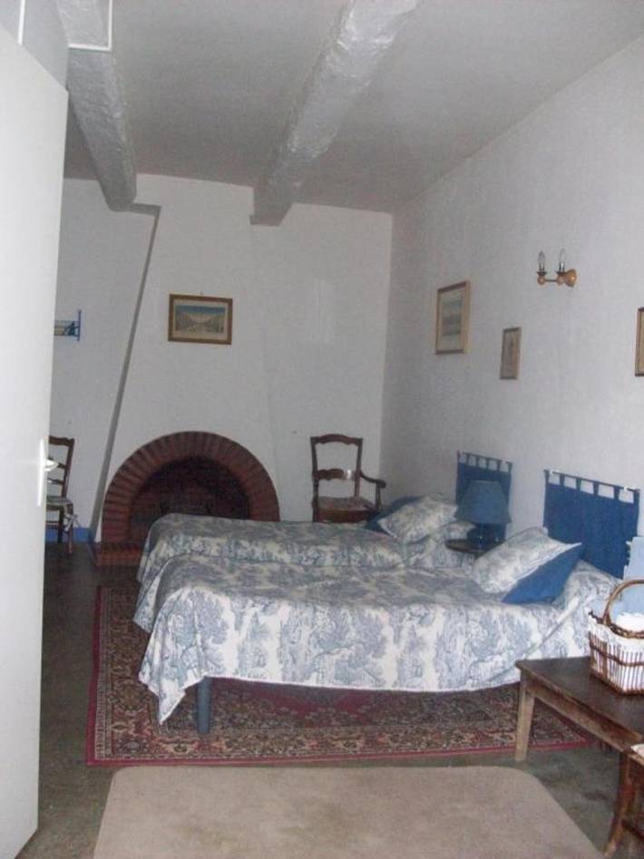 Chambre d’hôte pour 2 personnes, avec Jardin dans l' Aude - 4