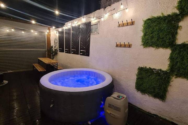 Casa de vacaciones para 8 personas, con sauna además de jardín y jacuzzi, Se admiten mascotas - 1