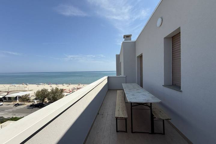 Ganze Wohnung, Ferienwohnung für 5 Personen mit Balkon/Terrasse in Senigallia (Gemeinde), Ancona Provinz