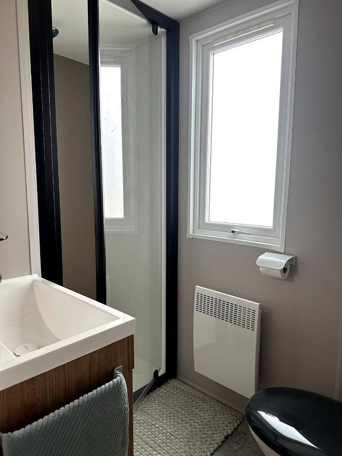 Gîte pour 6 personnes, avec terrasse et jardin, animaux acceptés dans Saint-Marc-à-Frongier - 3