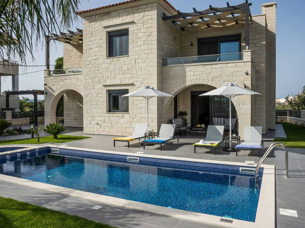 Villa am Strand mit Pool, Sauna und Barbecue in Almyrida, Vamos