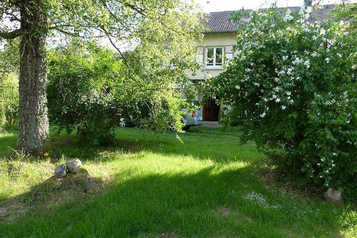 Maison d’hôte pour 6 personnes, avec Jardin à Gerbépal