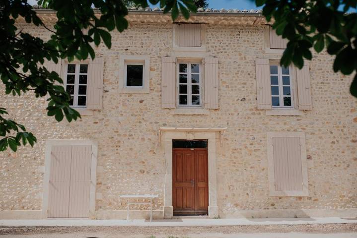 Location de vacances pour 10 personnes, avec jardin ainsi que piscine et vue à Visan - 2