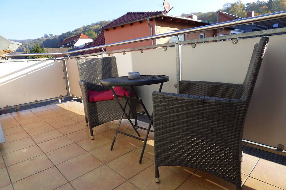 Ganze Wohnung, Gemütliches Ferienapartment mit malerischen Blick auf die Burg Hohnstein in Neustadt/Harz, Harzvorland