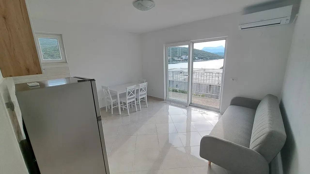 Ganze Ferienwohnung, Ferienwohnung für 5 Personen (47 m²) in Luka Dubrava in Dubrovnik-Neretva
