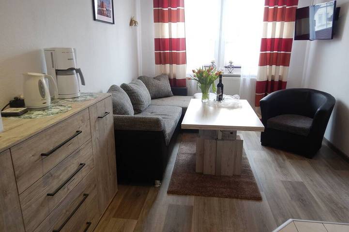 Ferienwohnung für 3 Personen, mit Garten