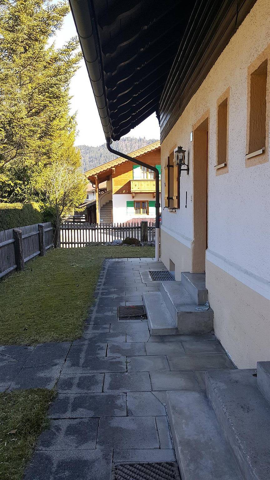 Ganze Ferienwohnung, Haus Betz, 1 Schlafraum, Dusche/Wc in Garmisch-Partenkirchen, Bayerische Alpen