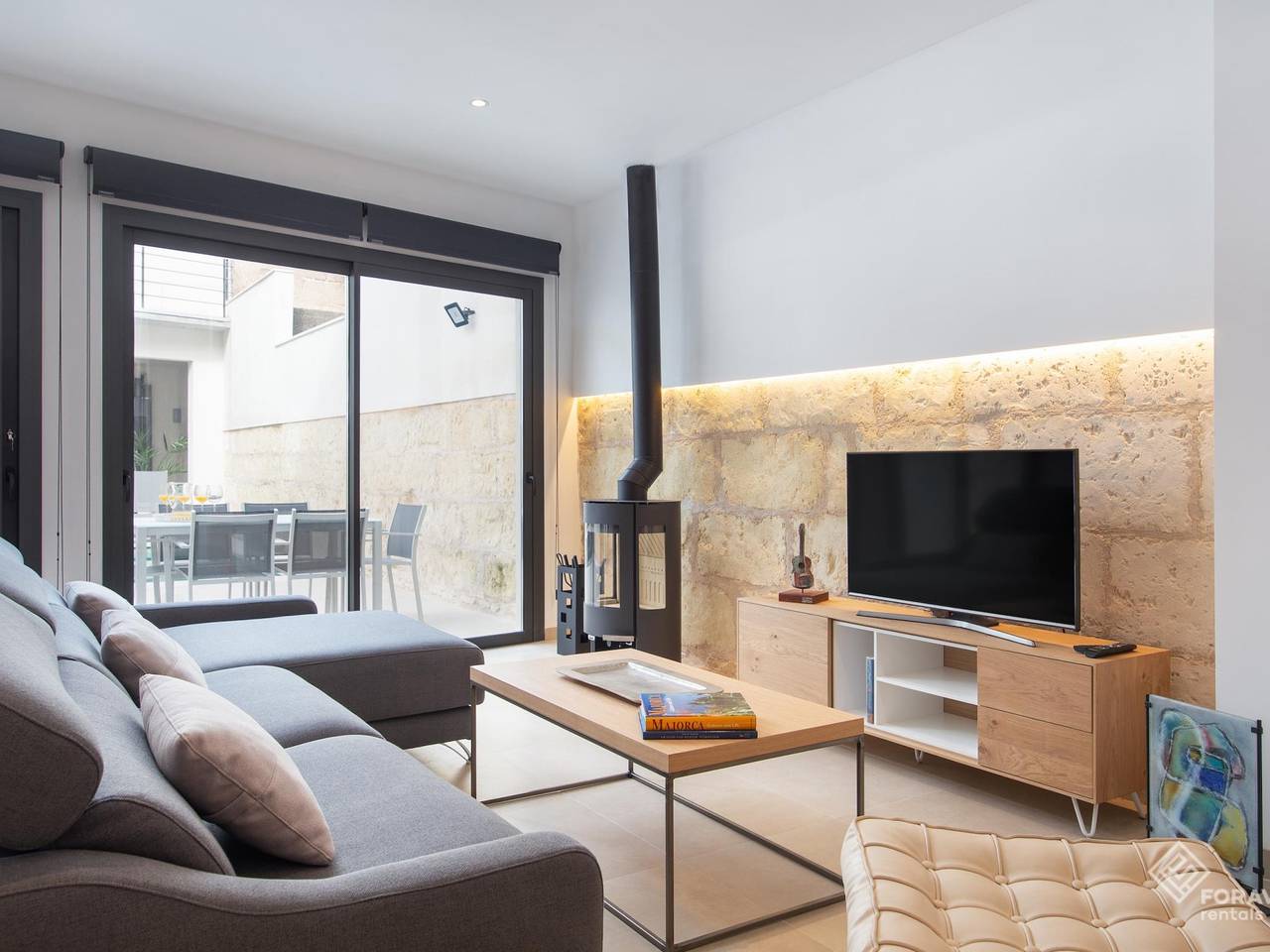 Ca Na Foc - Beautiful townhouse with terrace in the interior of Mallorca in Sa Pobla, North Majorca