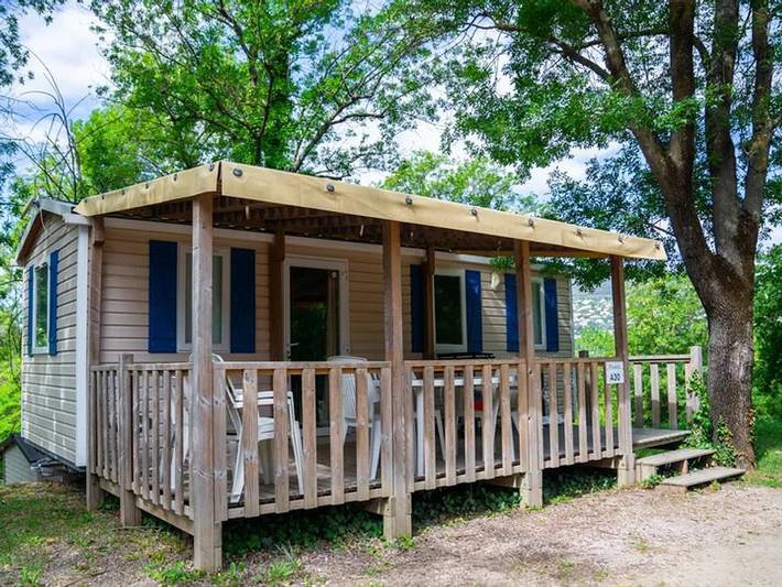 Camping pour 5 personnes, avec bassin pour enfant dans les Alpes maritimes - 2