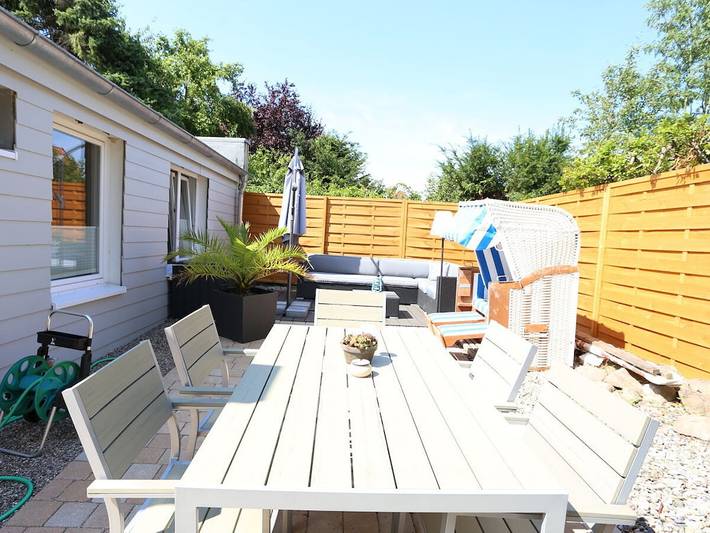 Bungalow für 4 Personen, mit Terrasse in Travemünde