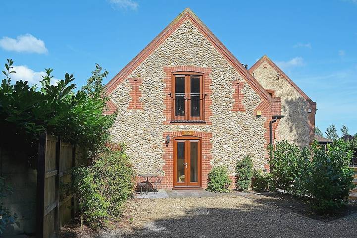 Holiday home for 2 people, with balcony/terrace in Holt