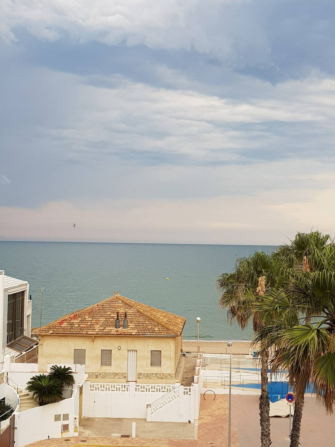 Apartamento entero, Apartamento espacioso en Tavernes de la Valldigna con vista al mar in Playa de Tavernes de la Valldigna, Tabernes de Valldigna
