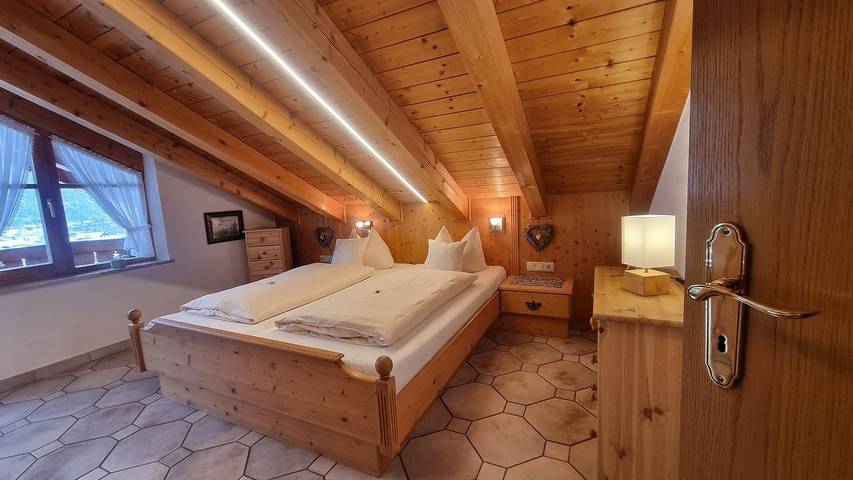 Ferienwohnung für 4 Personen, mit Balkon und Ausblick im Mittenwald - 4
