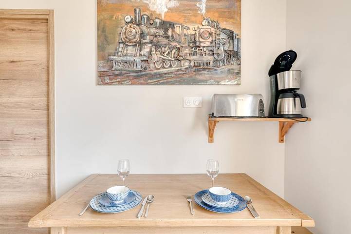 Gîte pour 2 personnes, avec jardin à Meximieux - 4