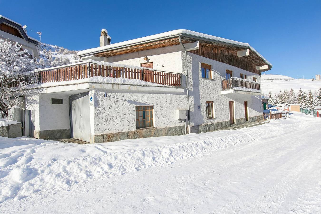 Entire apartment, Borgata Family Studio Ski In Ski Out 300m in Sestriere, Via Lattea