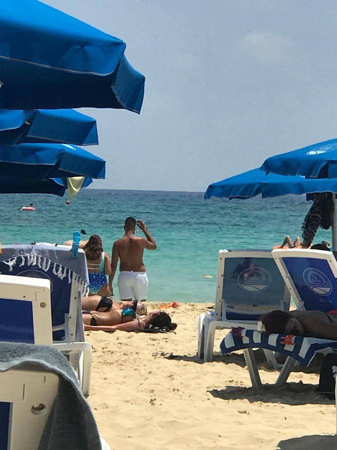 Gîte pour 4 personnes, avec jardin ainsi que vue et piscine dans Oróklini - 2