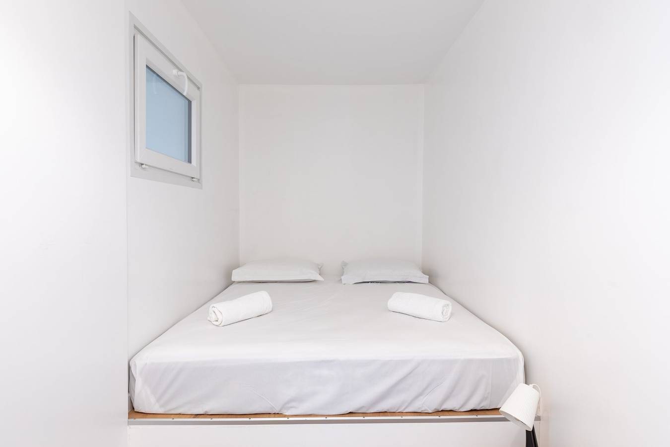 Ganze Wohnung, Ferienwohnung für 8 Personen mit Balkon in Aubervilliers, Seine-Saint-Denis