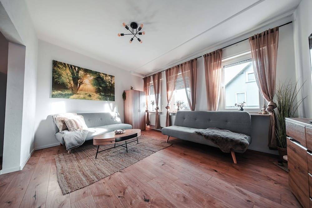 Ganze Wohnung, Flexhome Stilvolle Ferienwohnung in Lippstadt, Kreis Soest