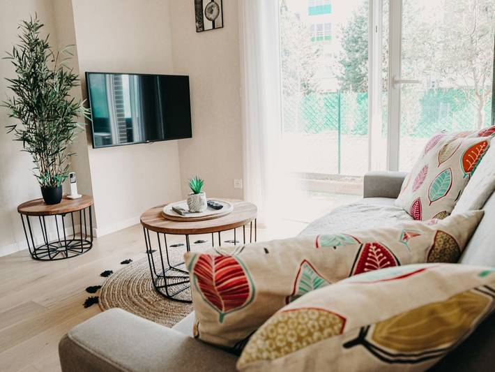 Ganze Wohnung, Charmante 4-Sterne-Ferienwohnung "Bella Vita Zen". in Aix-les-Bains, Chambéry und Umgebung