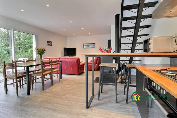 Gîte pour 6 personnes, avec terrasse à Plougoumelen - 3