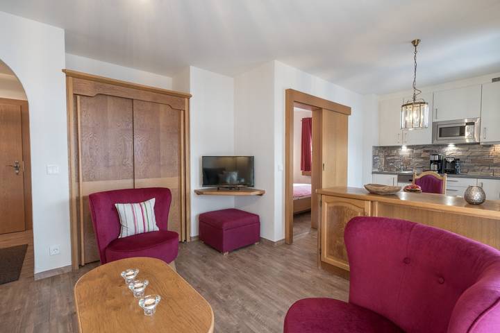 Ferienwohnung für 4 Personen, mit Ausblick und Terrasse in Oberstdorf - 2