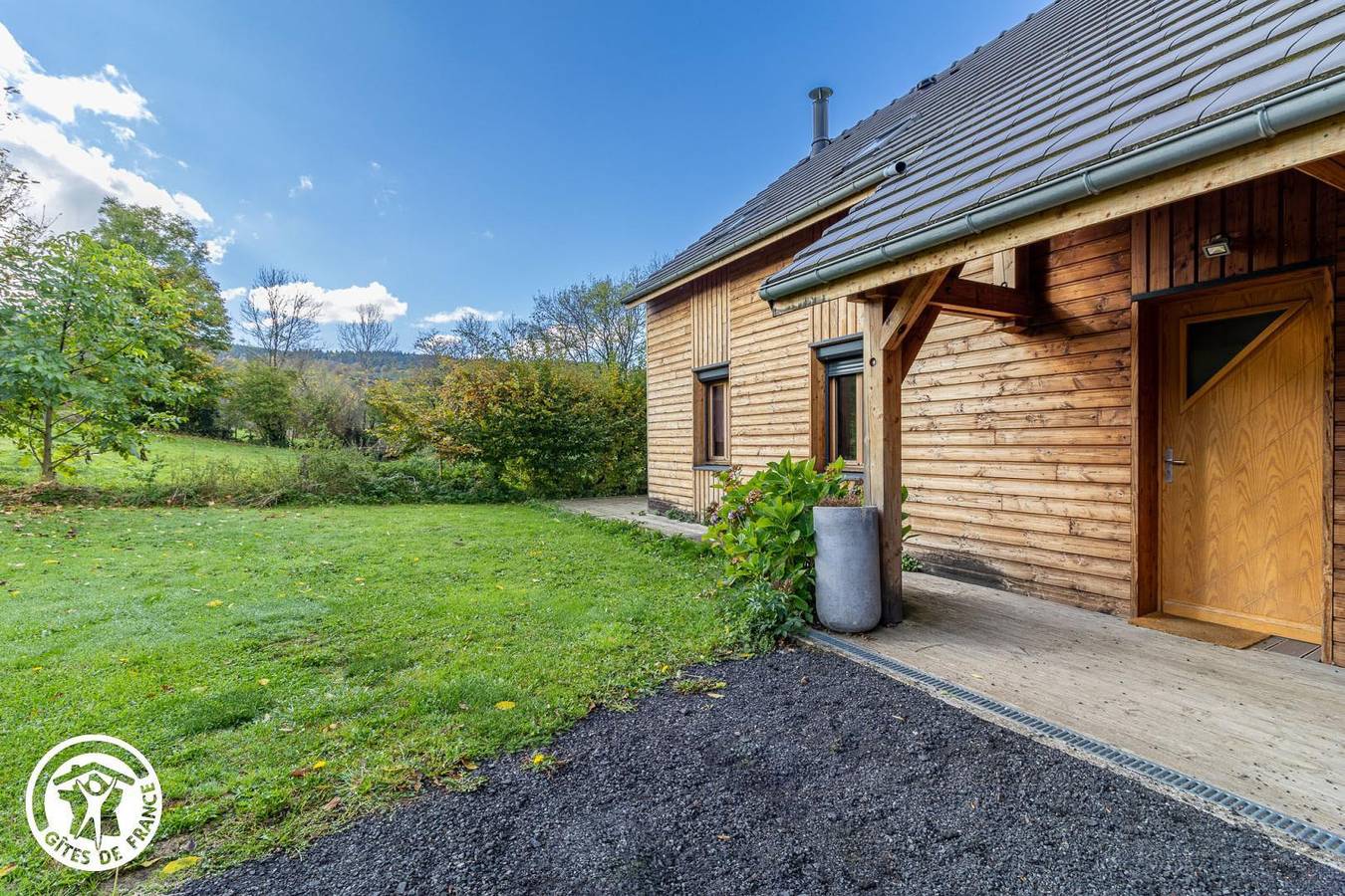 Les Champs Clos in Vernines, Parque Natural Regional Volcans d'Auvergne