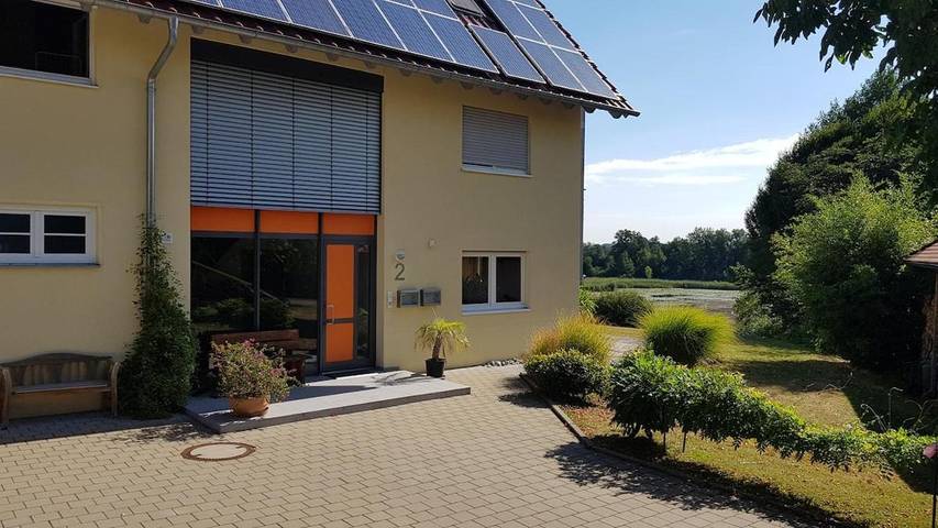 Ferienwohnung für 4 Personen, mit Garten und Balkon sowie Seeblick und Ausblick - 1