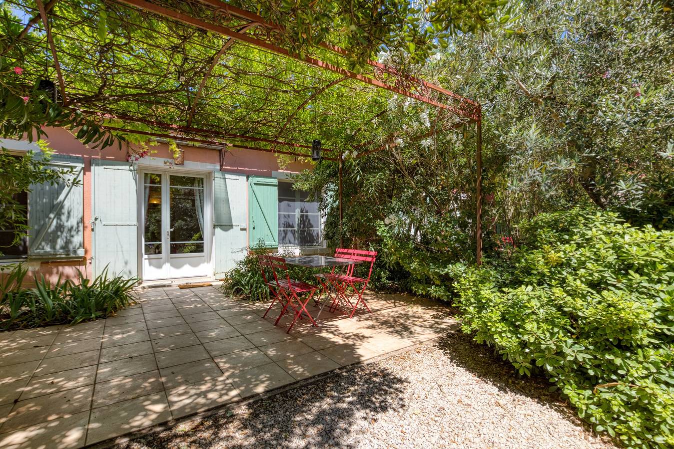 Maison de vacances 'Réattu' avec piscine partagée, Wi-Fi et climatisation in Fourques, Côte méditerranéenne (France)