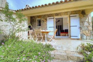 Villa pour 4 personnes à Figari