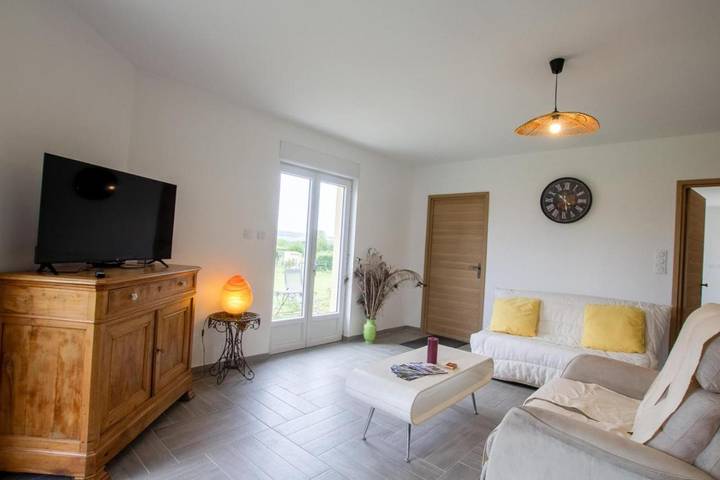 Location de vacances pour 4 personnes, avec jardin et terrasse à Tocane-Saint-Apre - 2