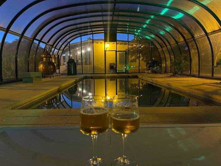 Casa rural para 18 personas, con Balcón y Terraza además de Jardín y Piscina en Fuente de Pedro Naharro