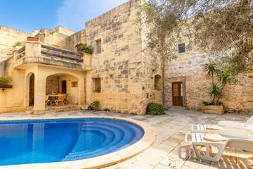 Ferienhaus für 8 Personen, mit Terrasse und Pool, mit Haustier auf Malta