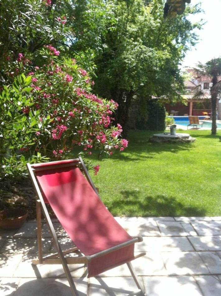 Chambre d’hôte pour 3 personnes, avec jardin et piscine