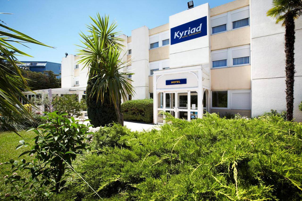 Kyriad Toulon Est Hyeres La Garde in La Garde, Côte méditerranéenne (France)