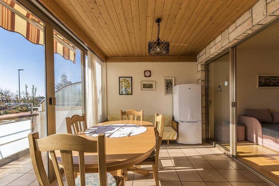 Ganze Wohnung, Bungalow fur 6 Personen 80m vom Meer in Karigador, Umag und Umgebung