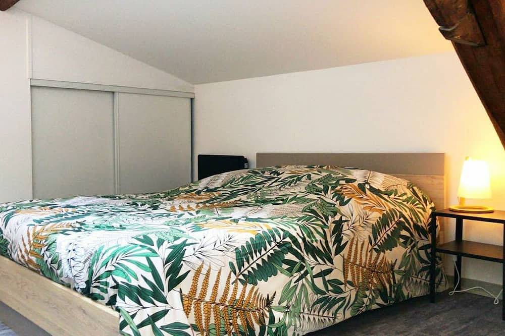 Apartamento entero, Studio Le Nid ★ Plein Center ★ Lumineux ★ Wifi in Valence d'Agen, Tarn y Garona