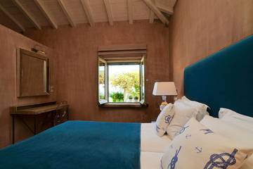 Villa for 8 People in Patitiri, Sporades, Photo 1