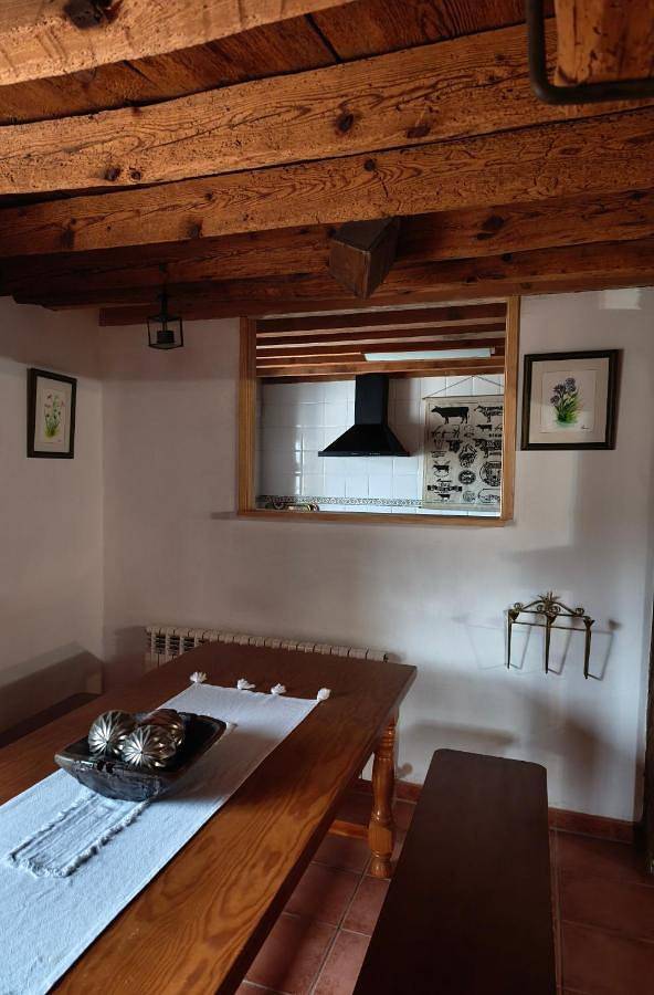 Casa rural para 11 personas en Tierras del Burgo - 4